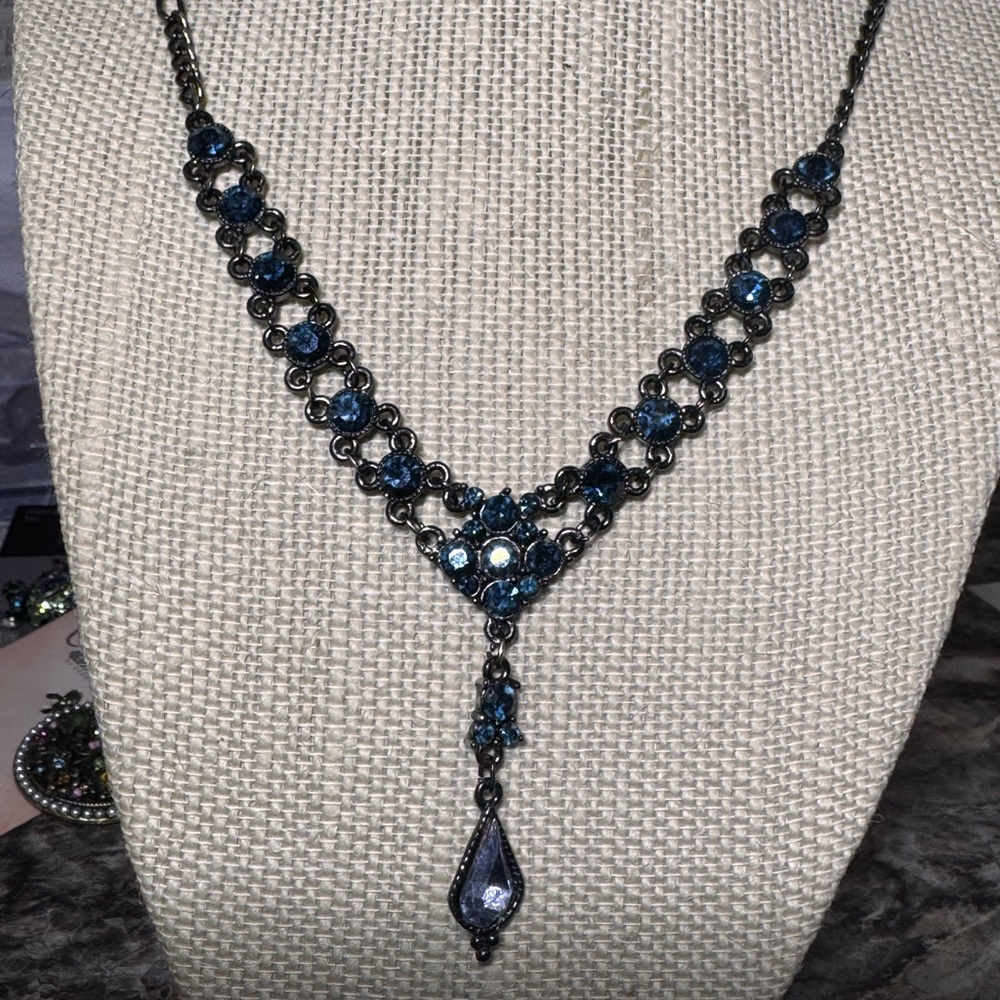 Elegant Gun Metal Black Y Necklace with Blue Crystal Accents